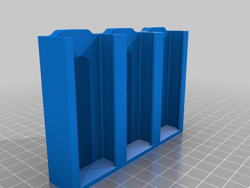 Top mount magazine holder magnetic