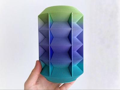 Gofra Vase