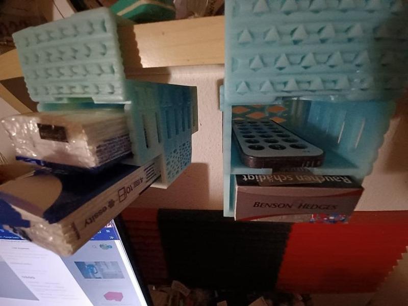 Zigarettenpäckchenhalter zum aufhängen