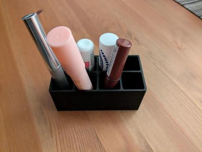 Lipsticks holder   