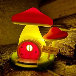 Mushroom Fairy-House for Christmas Village //  Grzybowy domek   
