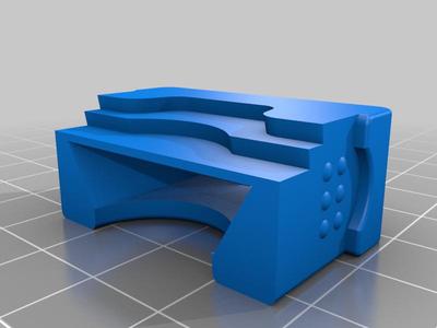 Painting handle for miniatures, with external pins for rubber band