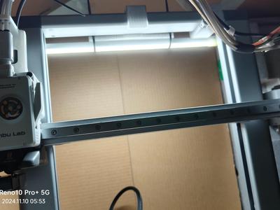 a1 LED tube light holder, using cable ties, can be applied to most long tube lights, concise and powerful
