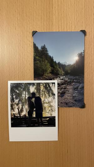 Invisible photo frame