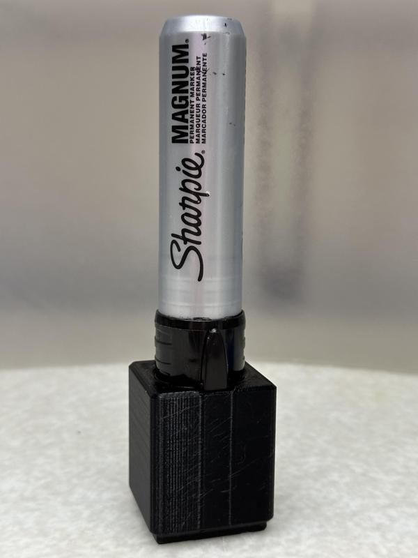 Gridfinity Sharpie Magnum holder