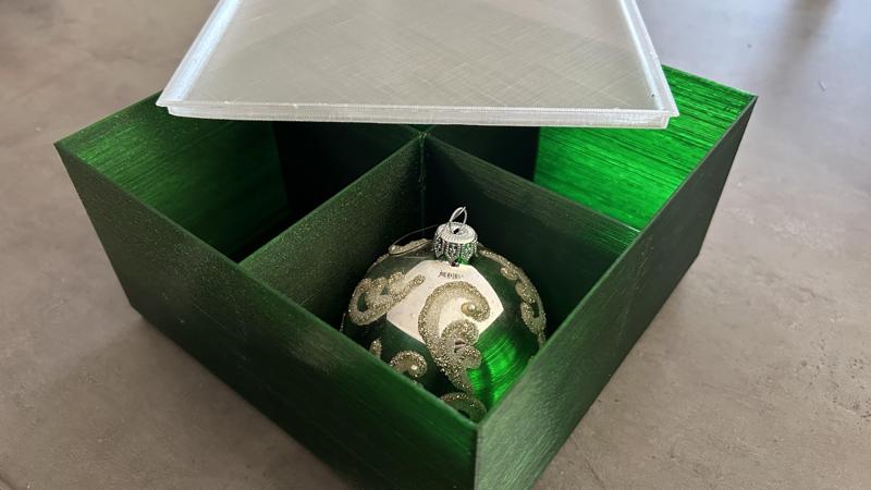 Krabice na skleněné baňky/ glass baubles box (edit v2)