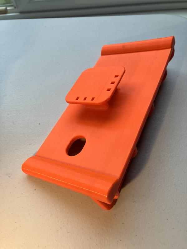 iPad holder with Pivot mount for Boeing 737