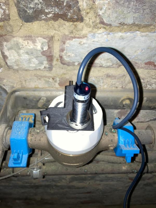 LJ18A3-8Z/BX sensor holder for Maddalena MVM water meter