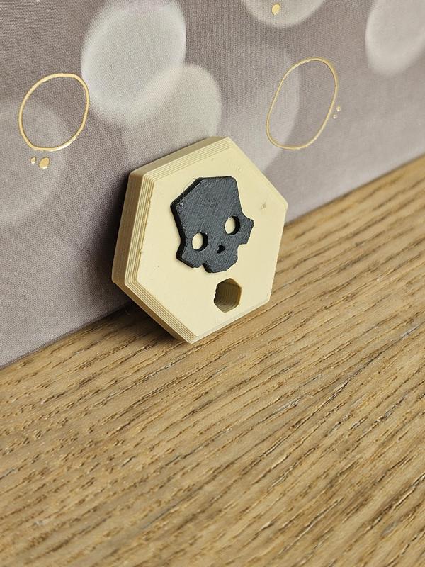 Modern Key Hanger Helldiver Medal