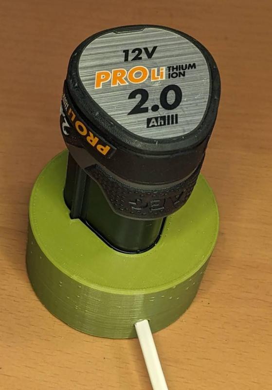 AEG Battery L1220 Adapter