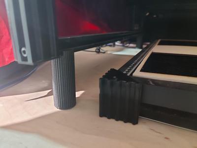 Laser engraver riser