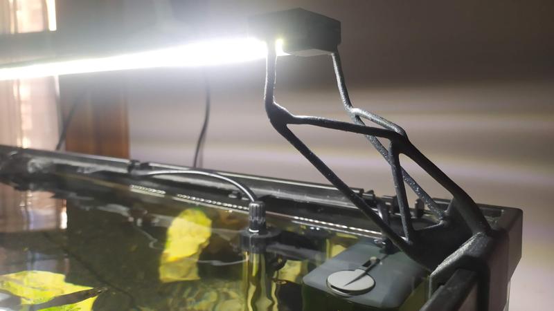 LAMP HOLDER for AQUARIUM / TERRARIUM - generative design