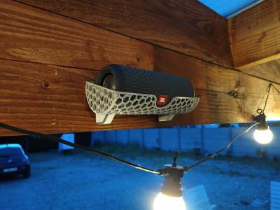 JBL flip essential wall mount