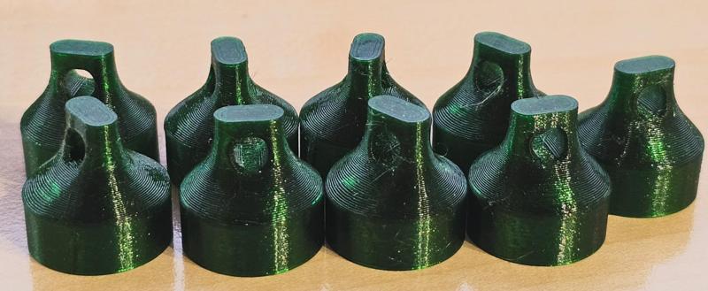 Cap with hole for 100% ornament size, no support