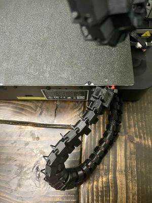 Hot bed wire cover with chain Remix