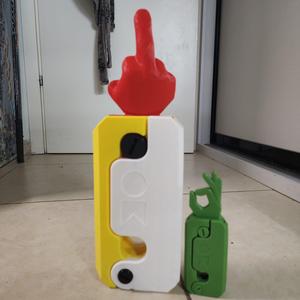 circle_gravity_knife - middle finger blade