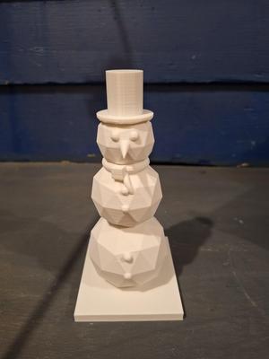 Low Poly Snowman v1