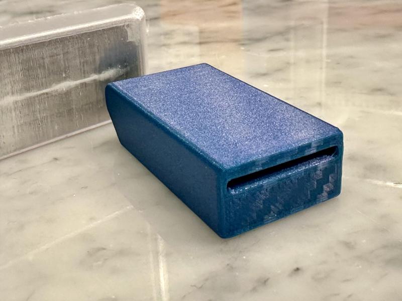 Easy Fast Safety Razor Disposal Box. Fast printing disposable box for your double edged safety razors.