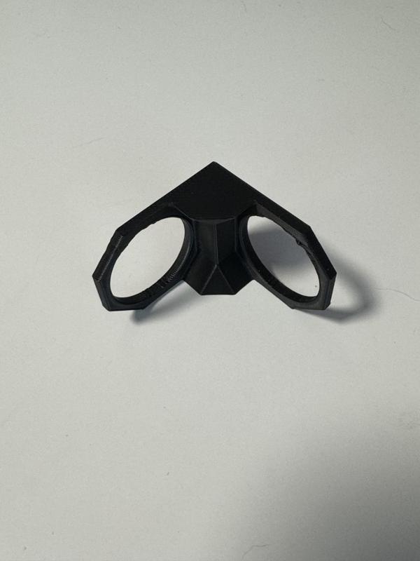 Multiboard Type 1, Big Thread Holes, 1x1 Outside Bracket