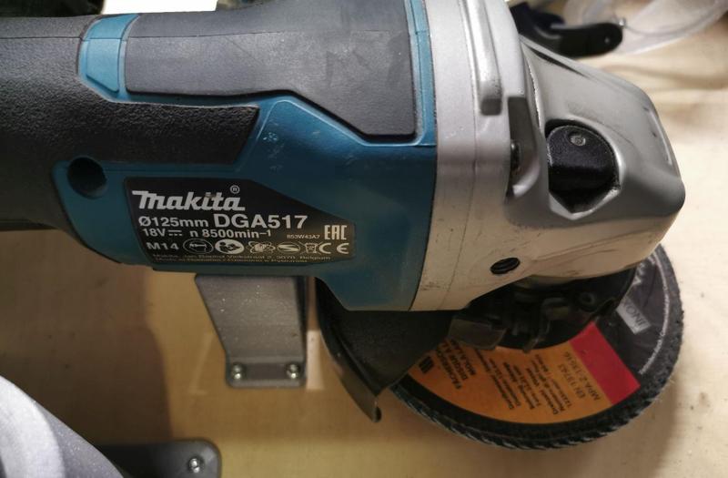 Angle grinder holder for tool box - Winkelschleifer