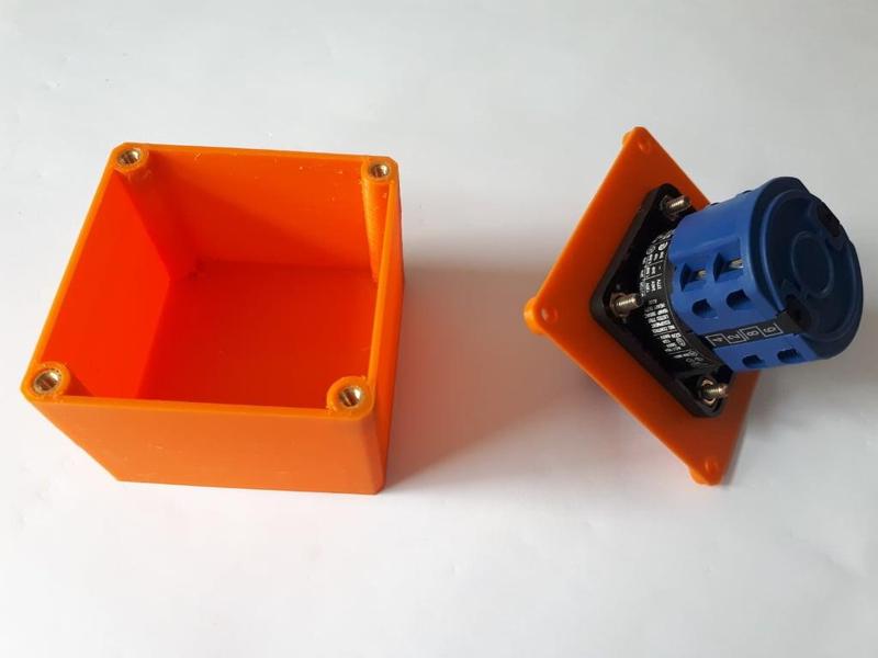 Schaltergehäuse für Drehschalter CA10-2