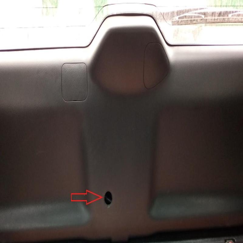 Honda Stream 2003. Trunk lock insert.