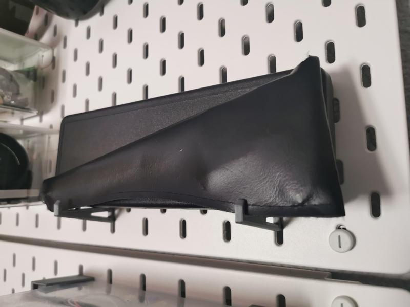 Skadis Caliper Holder