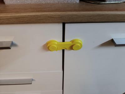 child lock for lockers