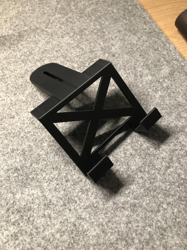 iPad/Tablet Holder for desk shelf