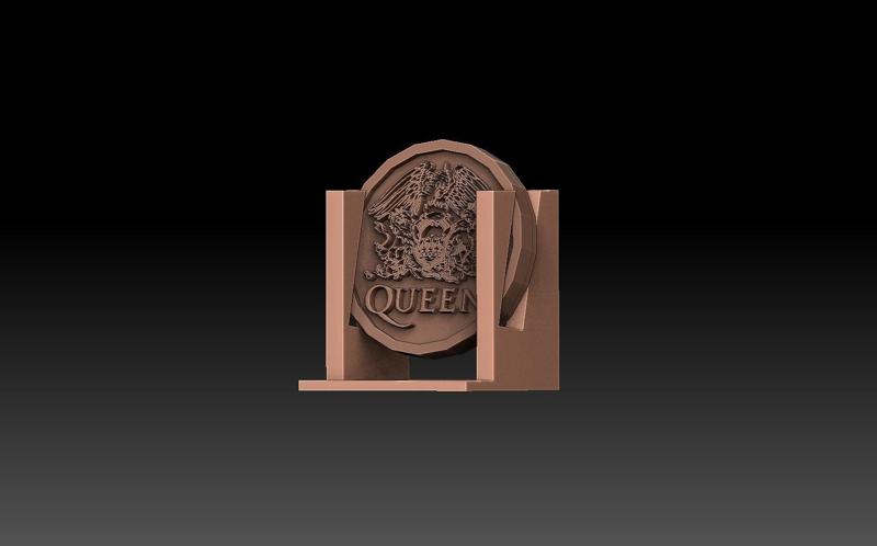 Queen Coin with Stand