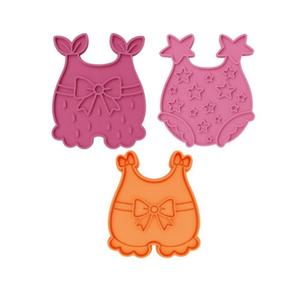 GIRL'S CLOTHES COOKIE CUTTER