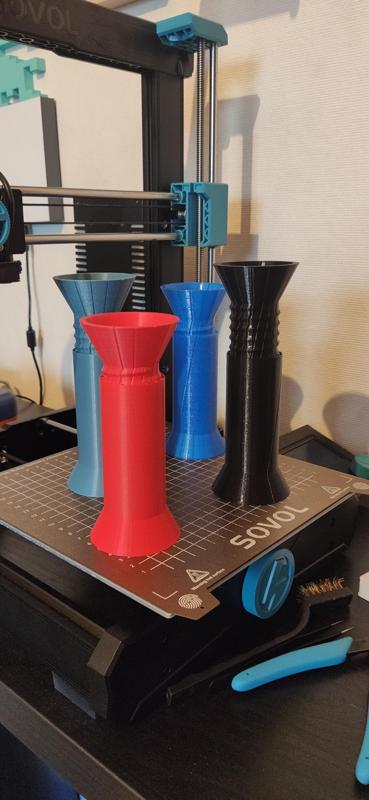 The Ant Stand - Ultra lightweight adjustable support