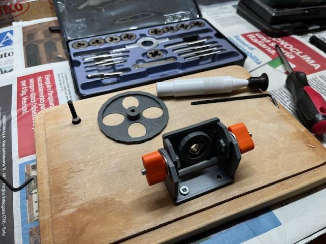 Bench Rotating support