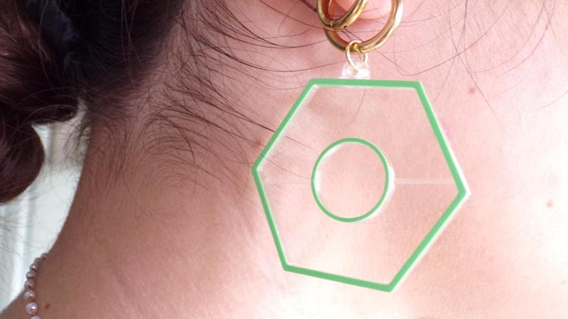 Simple earring
