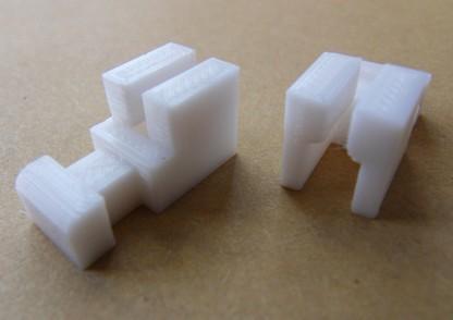 Maytronic robot transformer hanger