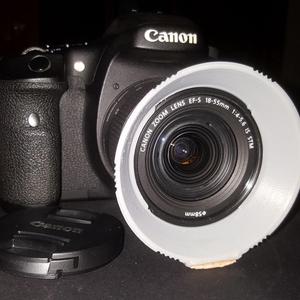 EF-S 18-55 STM Lens Hood