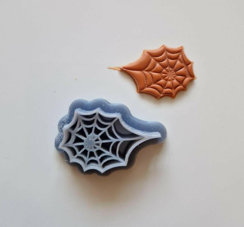 SIDER WEB - Halloween Clay Cutter