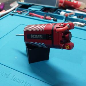 3.5mm bullet connector holder mod for Warhead Industries brushless motor