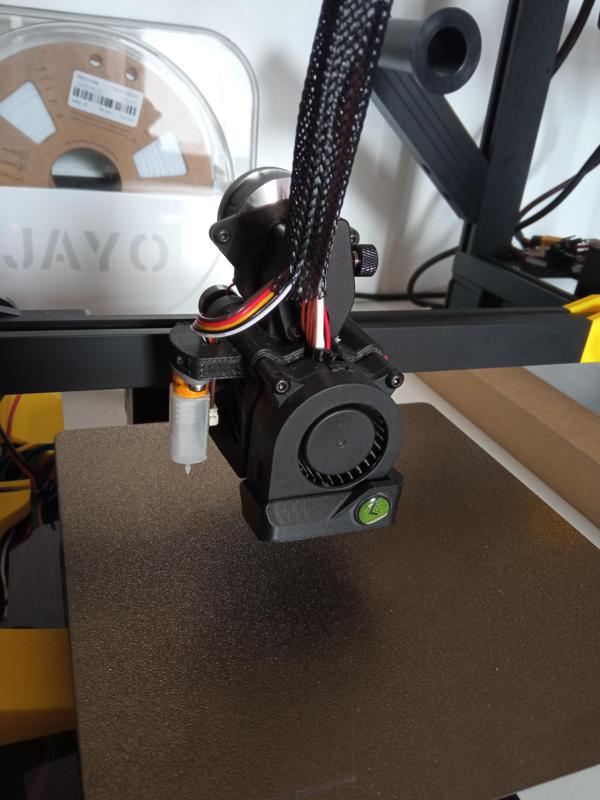 Testa di stampa Lerdge iX con estrusore Aquarius con Bltouch integrato