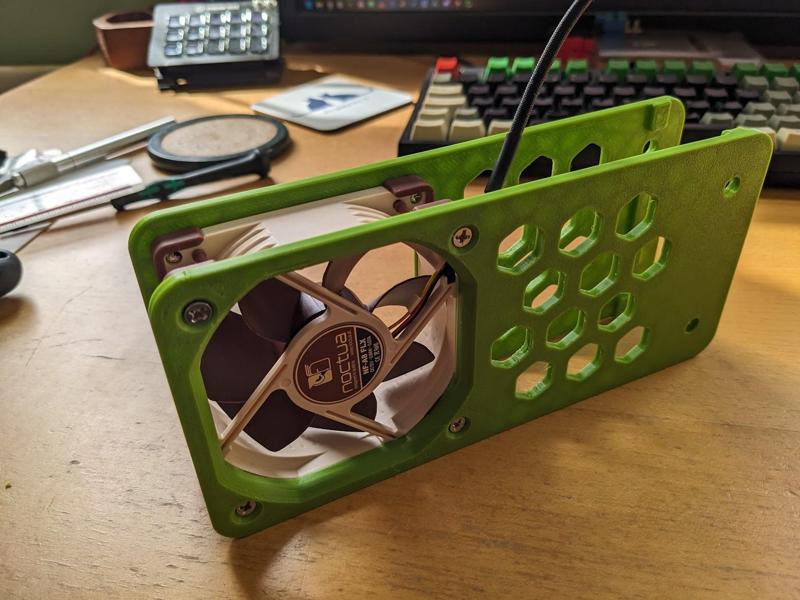 Rat Rig V-Core 3.1 electronics fan mount