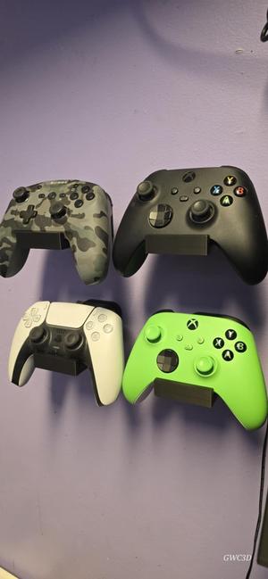 Video Game Controller Wall Mount with LED Strip Location