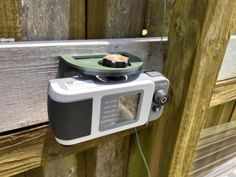 B-Hyve DX 4 Smart Hose Timer Mounting Bracket Remix