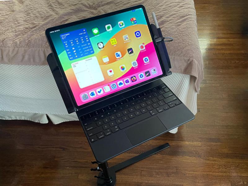 iPad and Magic Keyboard Cradle for Floor Stand