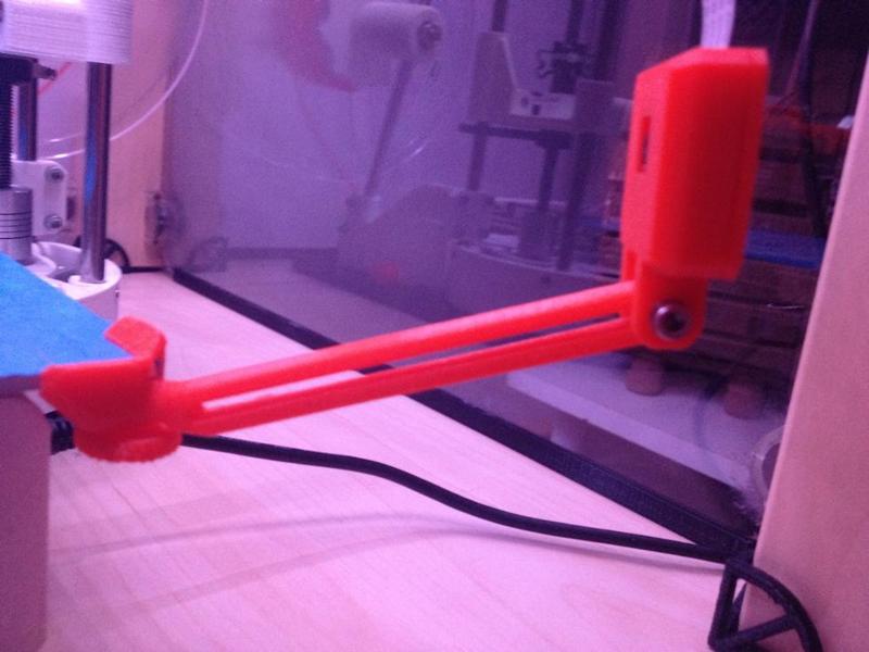 Adjustable pole for RaspiCam on Y buildplate  Dagoma