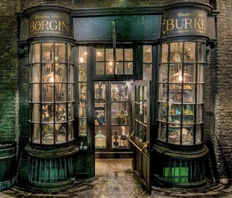 Harry Potter Borgin and Burkes Replica
