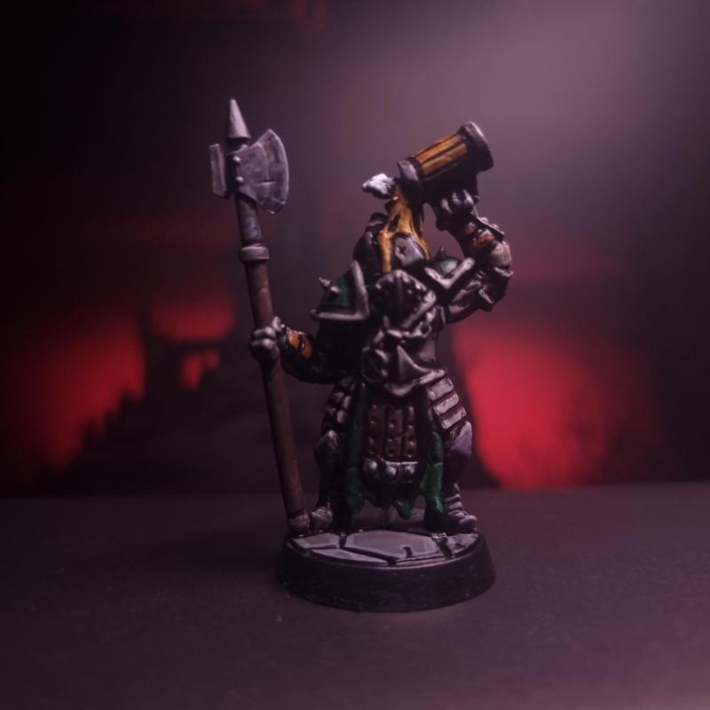 The Lawbringer - Pose 03 - Darkest Dungeon Inspired Hero for the Boardgame