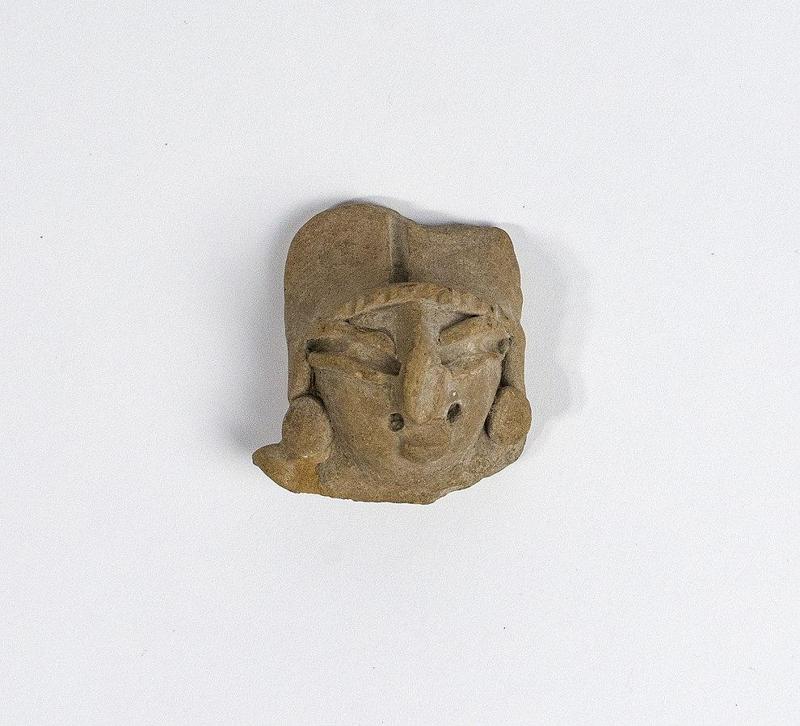 Chupícuaro Ceramic head fragment