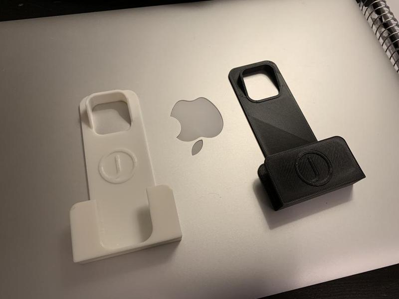 iPhone charge holder