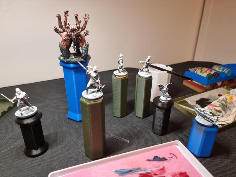 AnySize Miniature painting handle