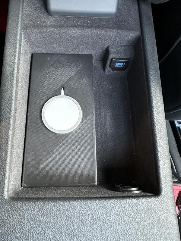 Audi A6 C7 Centre Console MagSafe Bracket